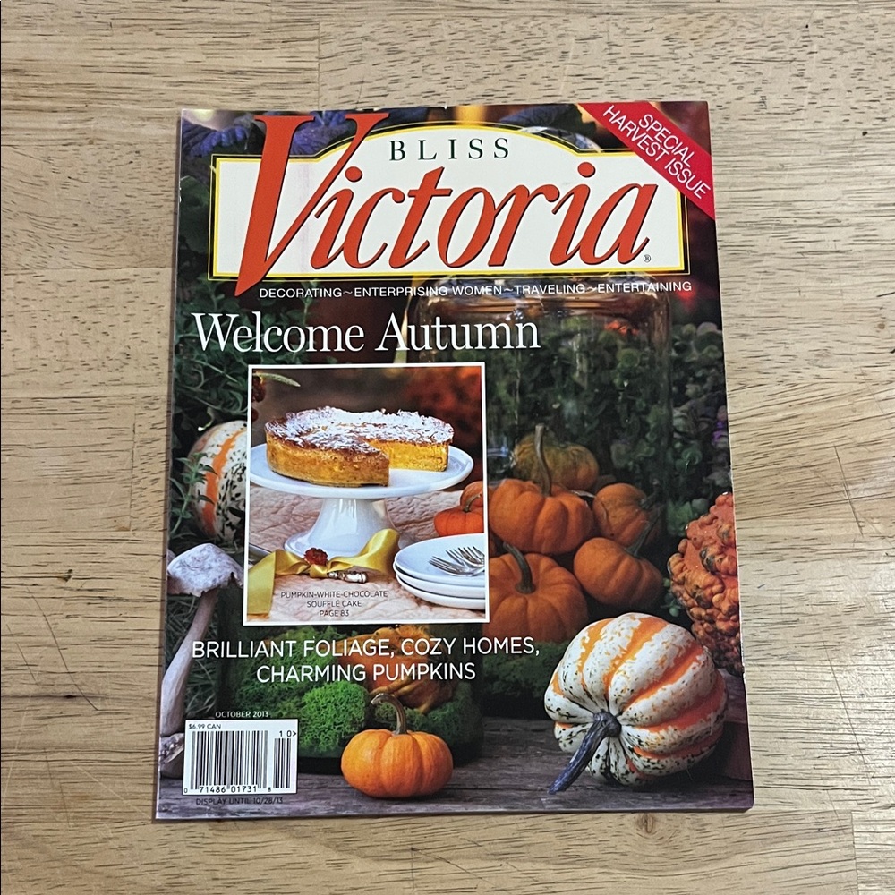 Victoria Bliss Magazine October 2013